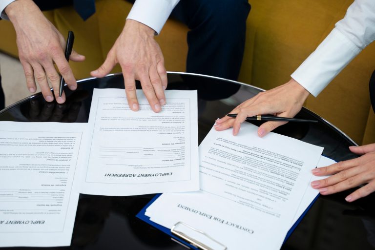Clauses-contrat-de-travail-DCG-UE-3